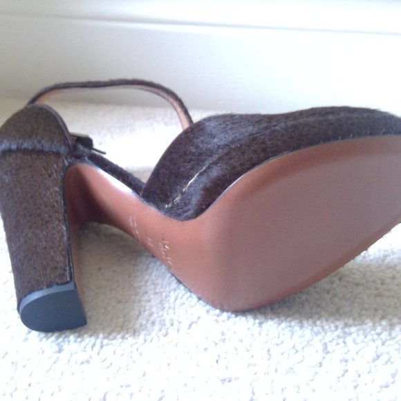 Never worn Alaia calf hair platform heels, size 8 - Picture 6 of 6